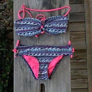 Roxy bikini set